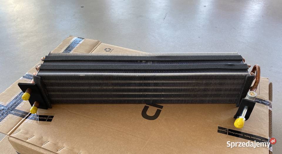 Chłodnica klimatyzacji Case Holland 82034855 Białystok