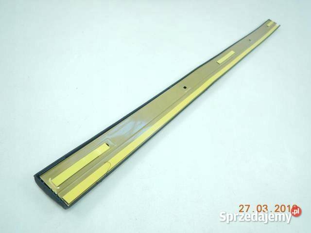 LISTWA DRZWI PRAWY PRZÓD FORD SIERRA 8793