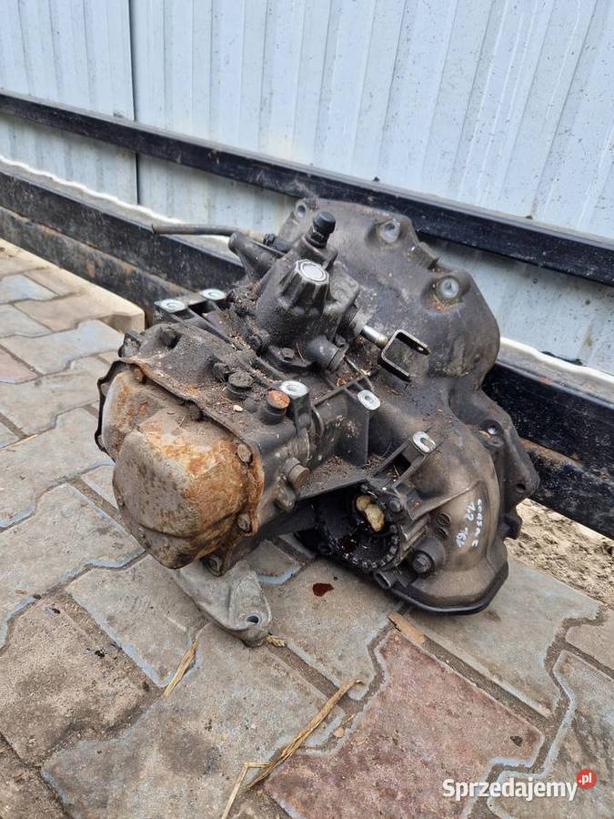 Sprzedam skrzynię biegów do Opel Corsa C 12 16V