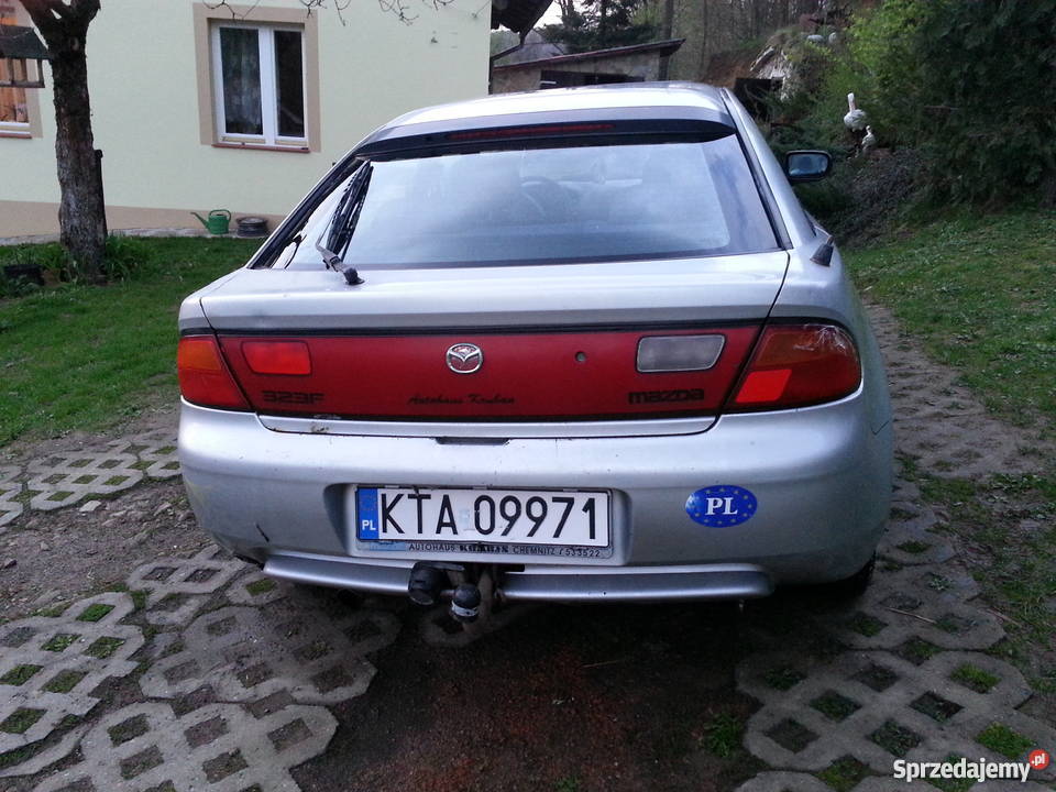 Sprzedam Mazde 323F do remontu na części centralny zamek 323F