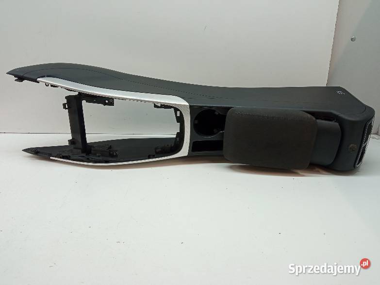 TUNEL ŚRODKOWY PODŁOKIETNIK 8K0863244A Audi A4 Wyposażenie wnętrza sprzedam