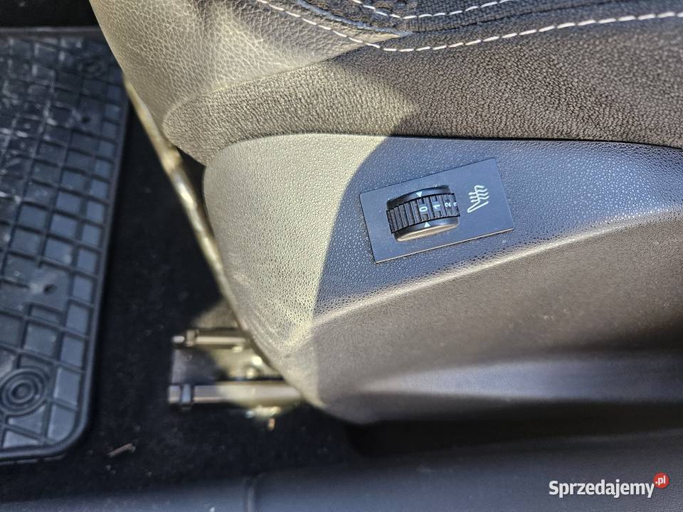 Citroen C3 grzane fotele 4/5 C3 Nałęczów