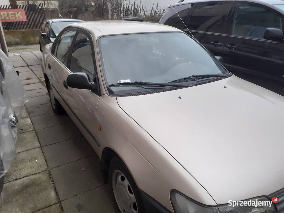 Toyota Corolla E10 95r 14 benzyna Samochody osobowe Warszawa