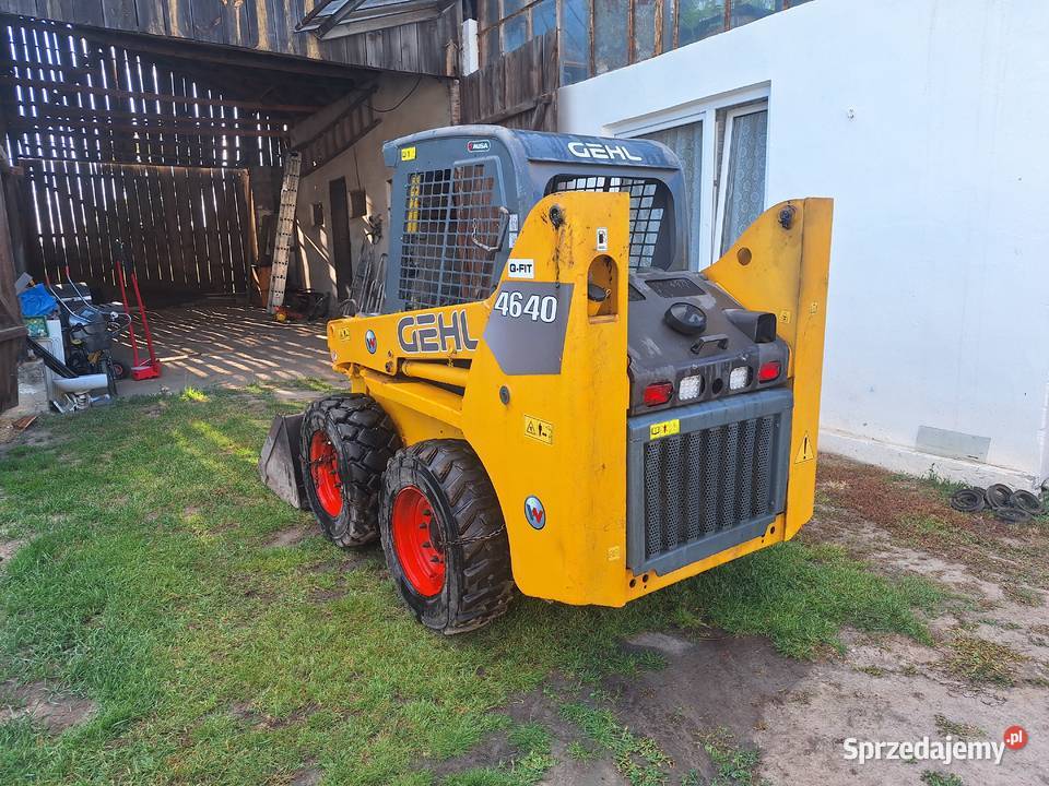 Miniładowarka GEHL 4640