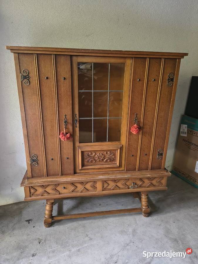 Kredens z witryną Radom