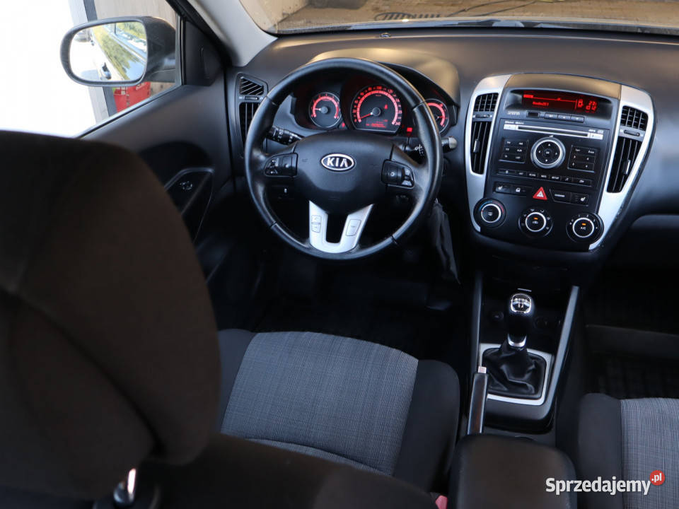 Kia Ceed 14 CVVT Rok produkcji 2011 Katowice