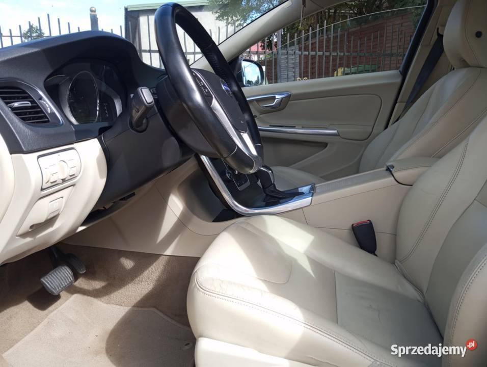 Volvo S60 T5 benzyna
