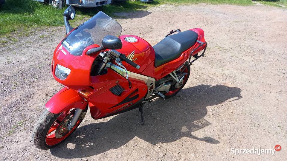 HONDA VFR 750 101 dolnośląskie Wałbrzych