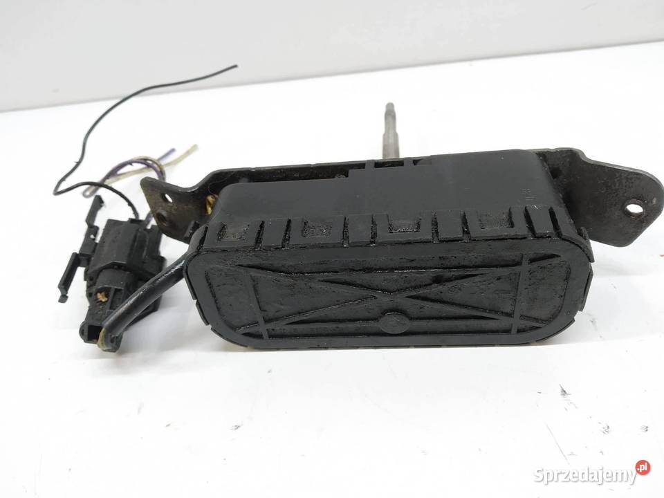 MECHANIZM WYCIERACZEK LAMPY PRZÓD 0390206210