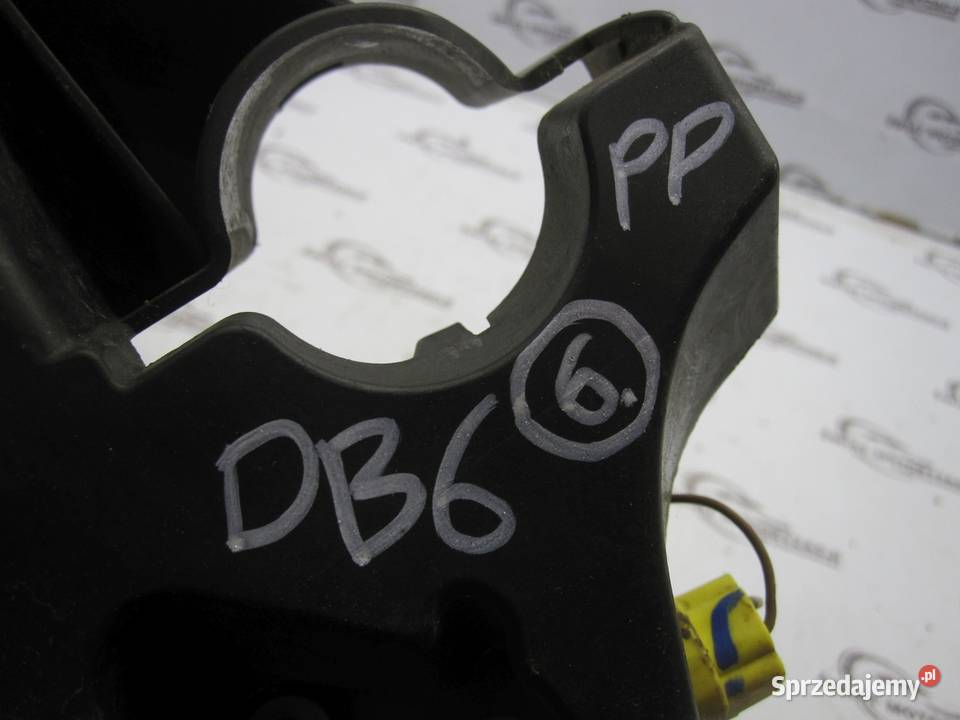 AUDI A4 B8 IV 08r ślizg lampy prawy przód Kielce