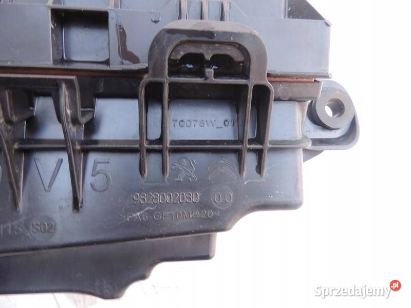 obudowa filtra powietrza OPEL GRANDLAND 15HDI sprzedam