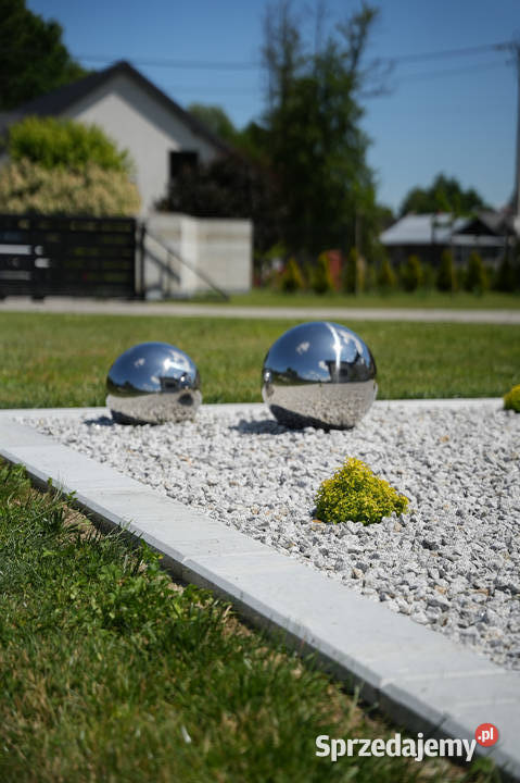 Obrzeże trawnikowe z betonu nowoczesne obrzeża Górno