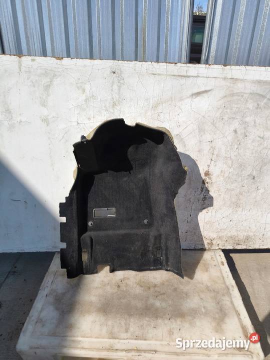 DYWAN WYKŁADZINALEWY PRZÓD AUDI A8 D4 4H1863709B Przystajń