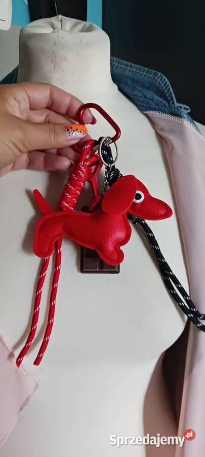 Breloczek czerwony Ostrowąs