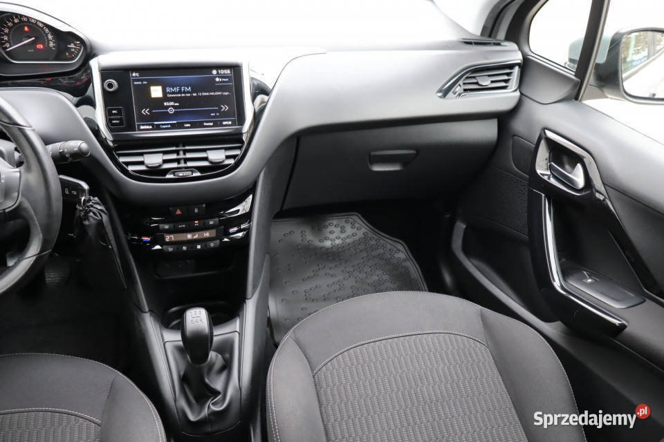 Peugeot 208 12 PureTech Zabrze