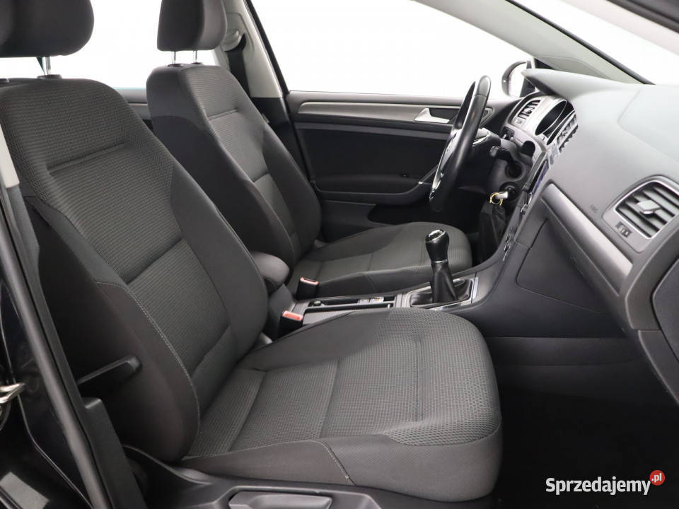 VW Golf 14 TSI czarny Bielany Wrocławskie