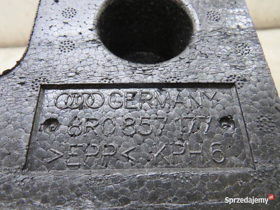 STYROPIAN BAGAŻNIKA AUDI Q5 8R0857177 osobowe