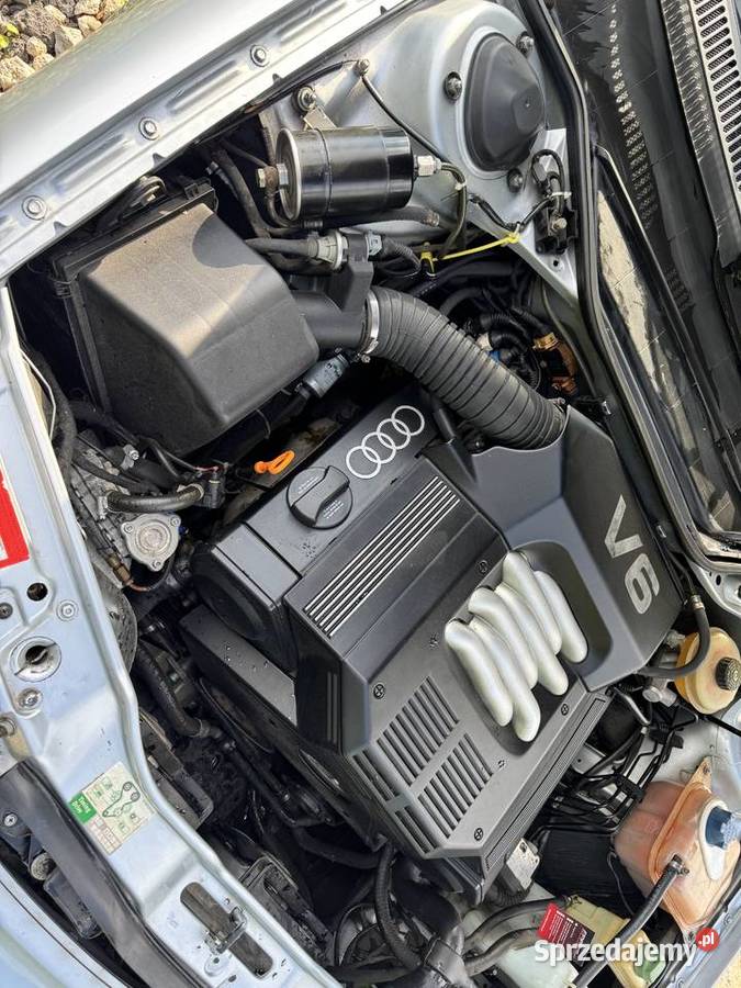 Audi a6c4 26 quattro automat 1996 benzyna+LPG Sucha sprzedam