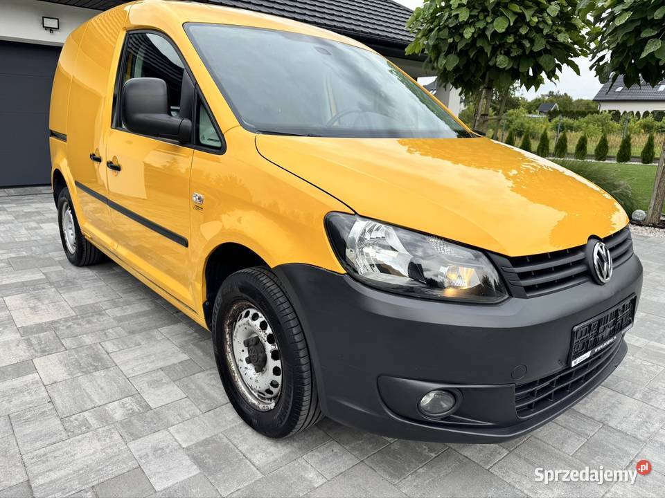 VW Caddy 16TDI klima bezwypadkowy klimatyzacja Poddębice sprzedam