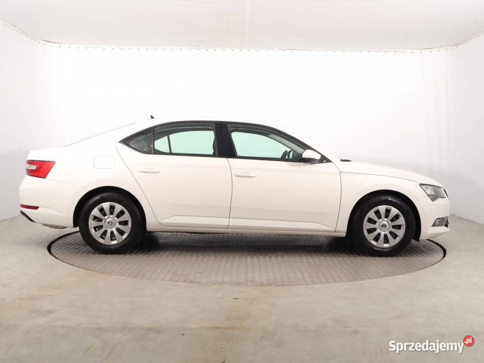 Skoda Superb 15 TSI pełny VAT śląskie Katowice