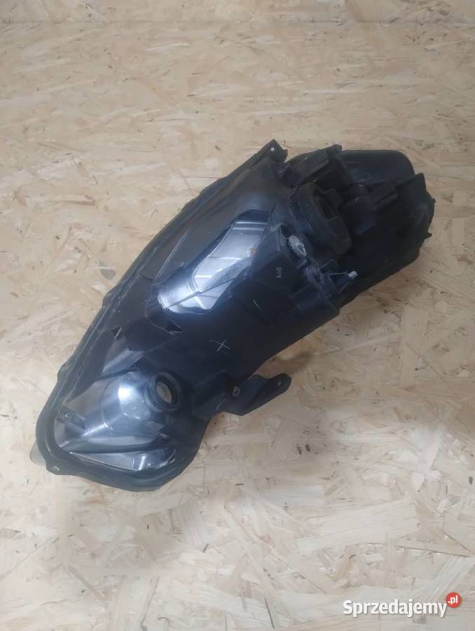 Lampy przód Suzuki SX4 oryginał Jodłownik