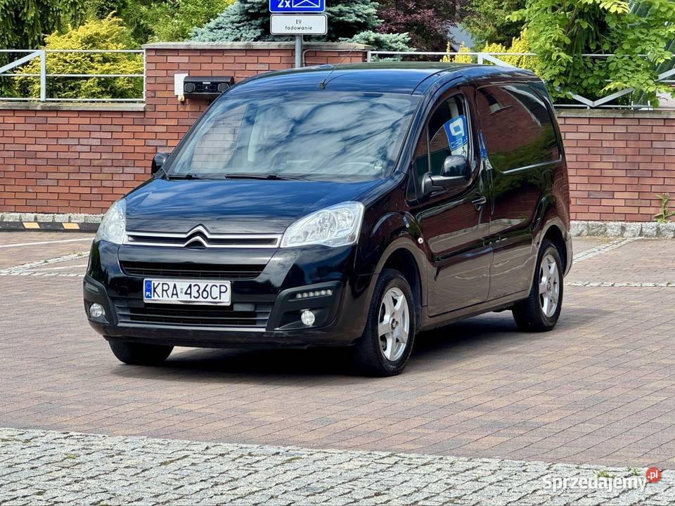 Citron Berlingo 16 HDI 99 2015 r 174 000 Wadowice