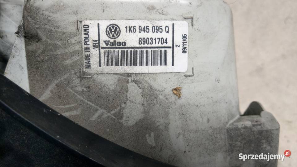 Lampa lewy tył lewa tylna VW Golf V 5 hatchback