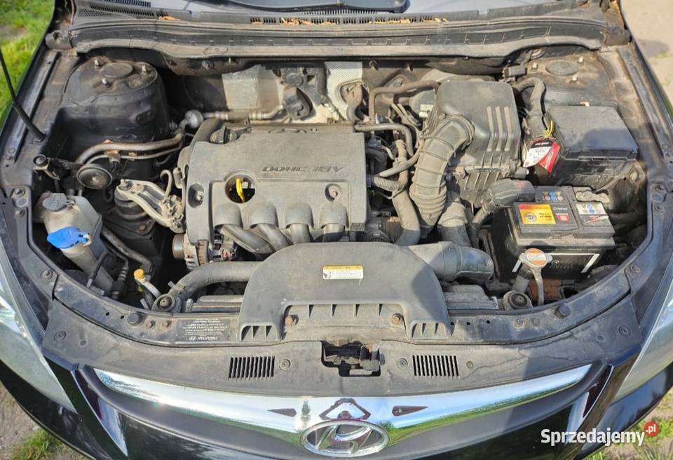 Hyundai i30 CW 14 2011r przebieg 176 000 nieuszkodzony Ruda Śląska sprzedam