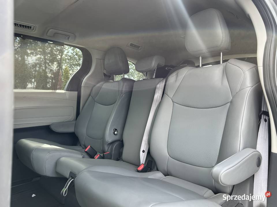 Toyota Sienna 2021 Warszawa