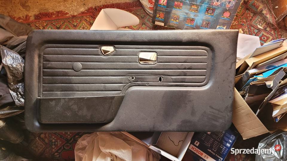 Boczki coupe bmw e30 czarna skóra komplet wielkopolskie Kalisz