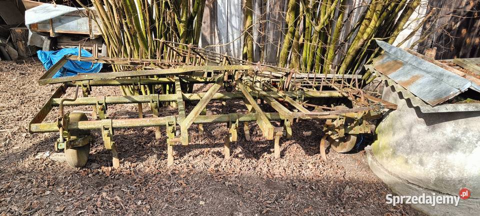 Kultywator 28m z bronami Bychawa sprzedam