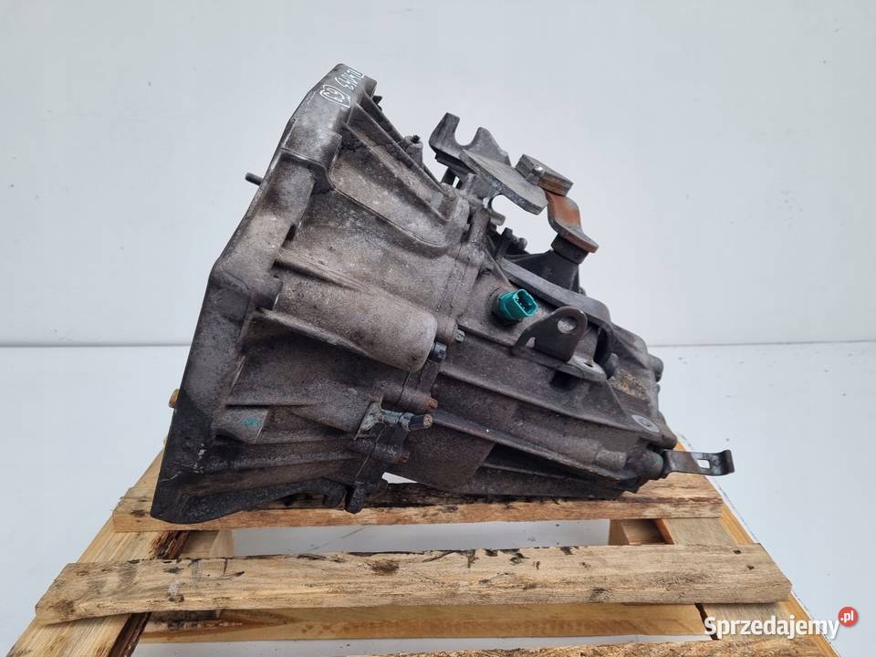 Dacia Duster I 15 DCI MANUALNA SKRZYNIA BIEGÓW osobowe Rudka