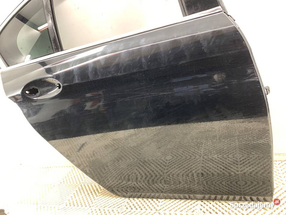 DRZWI PRAWY TYŁ 668 BMW G30 SedanLimuzyna podkarpackie