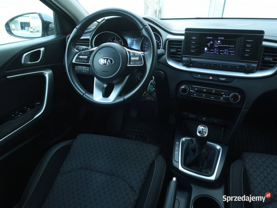 Kia Ceed 16 CRDi MHEV ABS