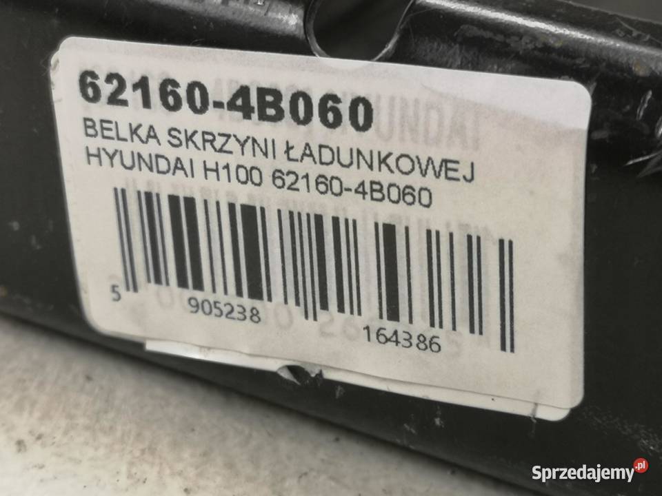 BELKA SKRZYNI ŁADUNKOWEJ HYUNDAI H100 2003 osobowe