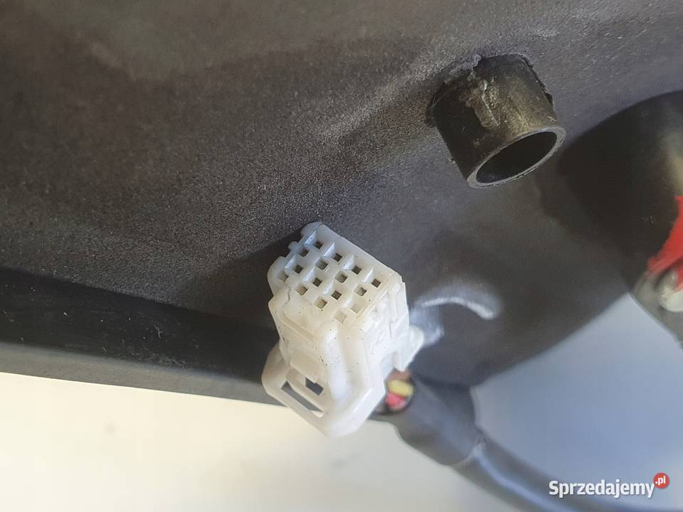 LUSTERKO Nissan Juke I F15 1019r LEWE KIEROWCY Rudka