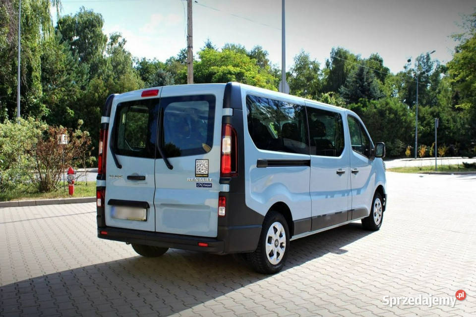 Renault Trafic Renault Trafic L2H1 9 osobowy III Samochody osobowe Łomianki