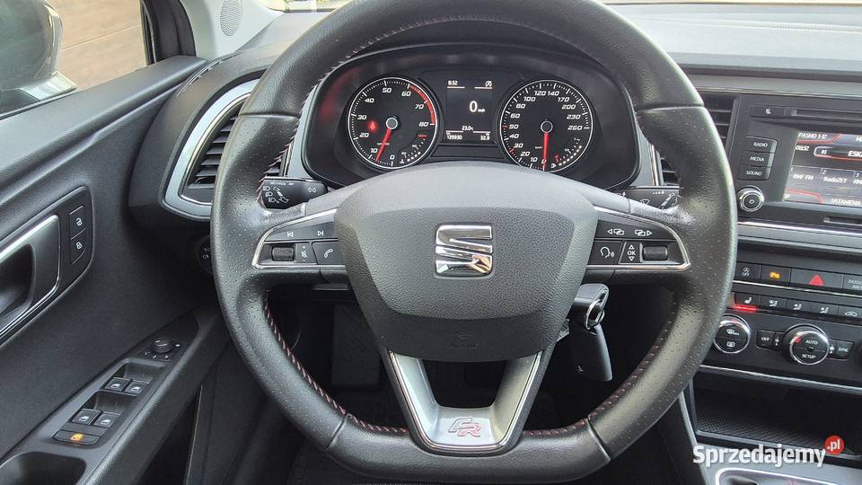 SEAT LEON FR Piękny 14 Turbo 140 full led SALON