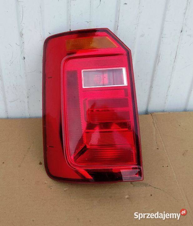 VW CADDY LIFT 2K1 LAMPA LEWA TYTŁ Lampy przednie Oświetlenie