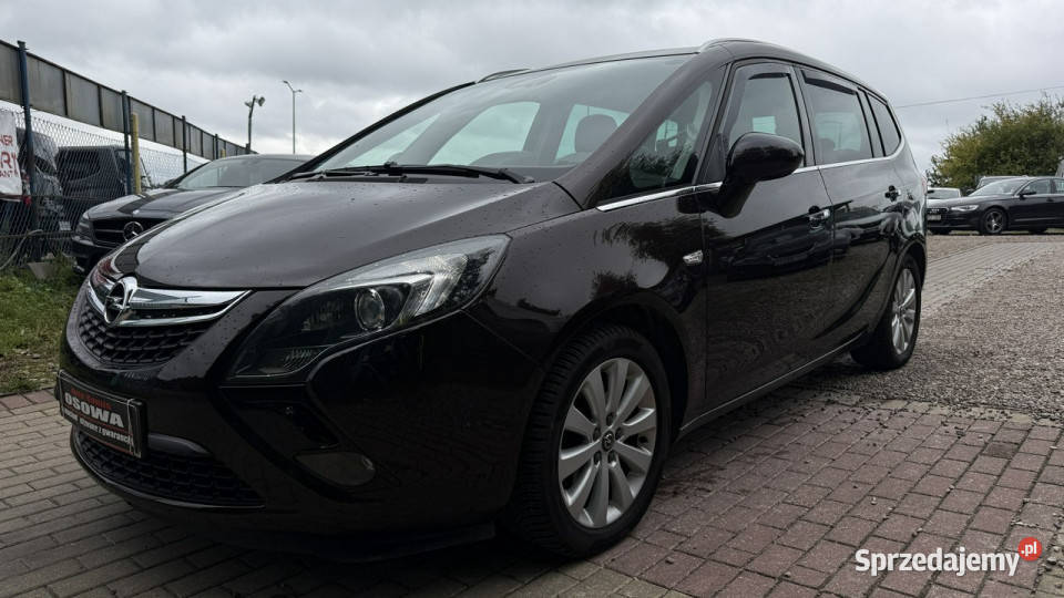 Opel Zafira 14 turbo gaz pół skóry ledy xenon system Start-Stop pomorskie Gdańsk