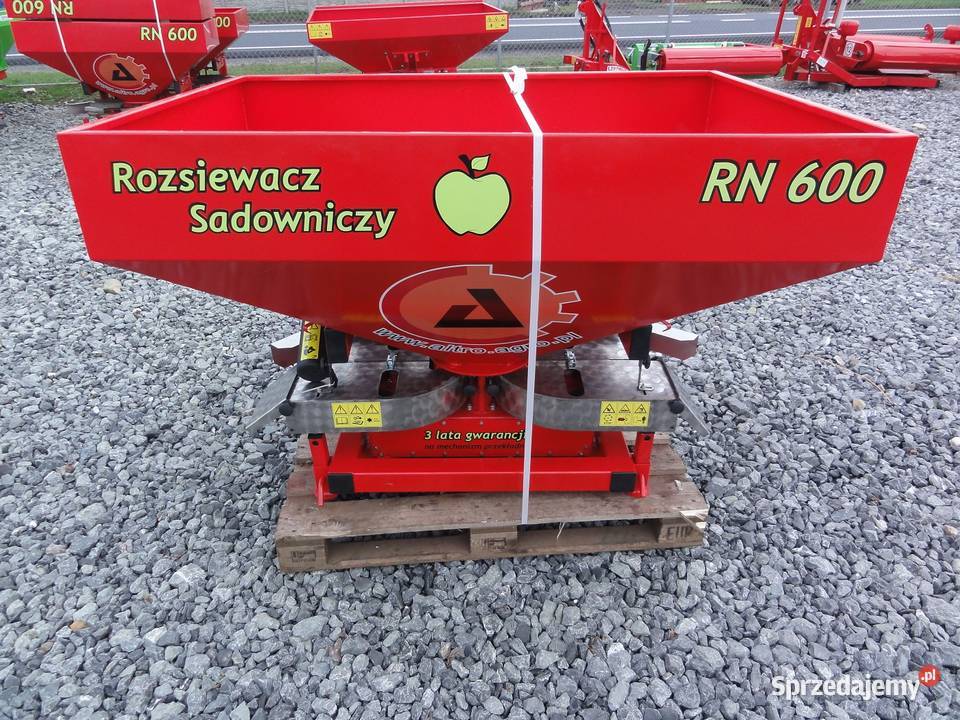 Rozsiewacz Nawozów Dwu Tarczowy Malowany Ocynk nieuszkodzony Elbląg