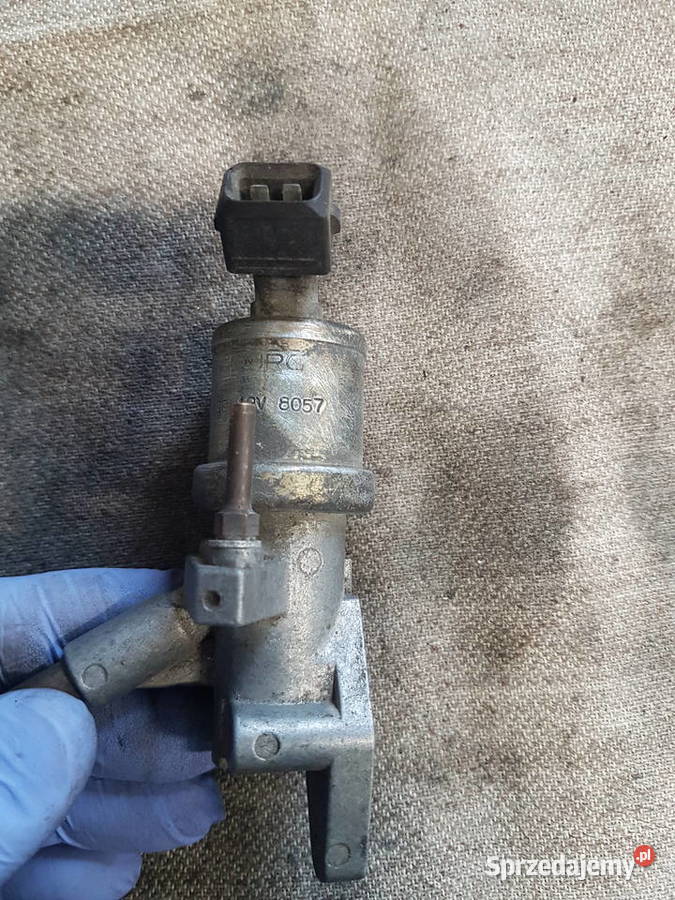 VW GOLF II 16 CZUJNIK POWIETRZA 72145600 osobowe Turkowice