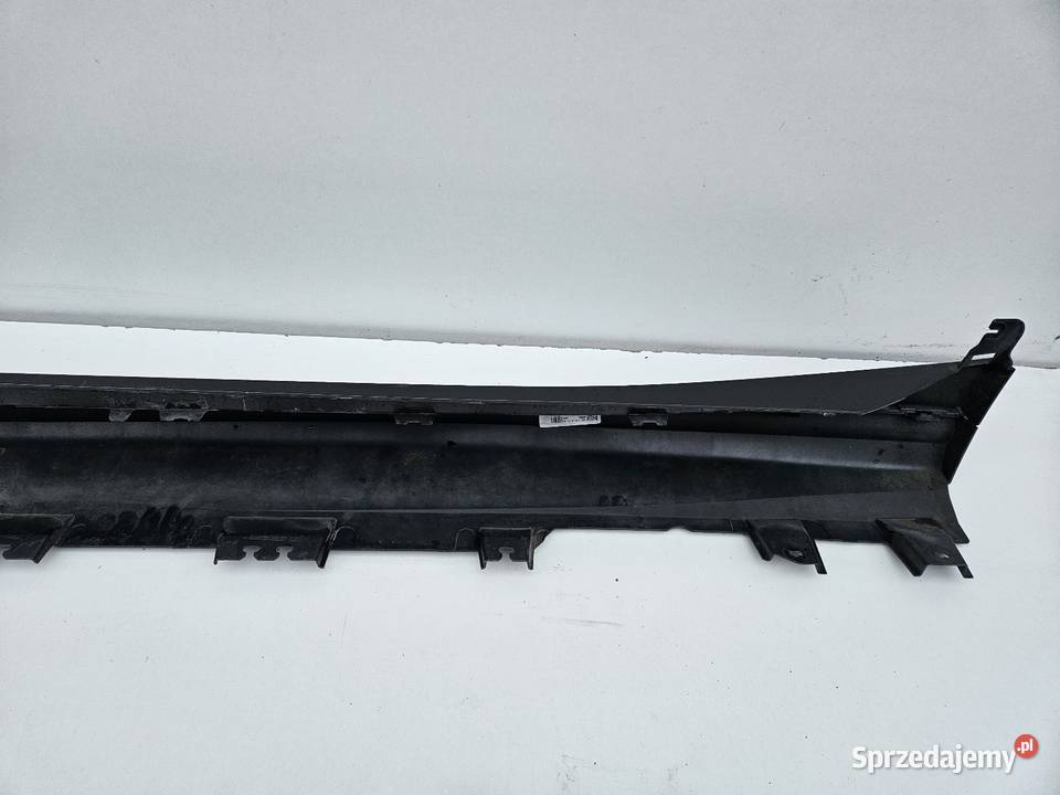 BMW X6 G06 MPAKIET LISTWA PROGOWA PRAWA PRÓG osobowe Progi wielkopolskie Międzychód