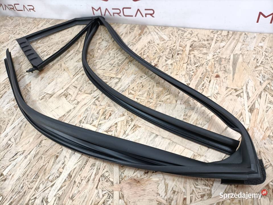 HYUNDAI I10 III AC3 AI3 USZCZELKA DRZWI PRAWY Uszczelki Pleszew