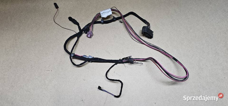 Wiązka drzwi tył mercedes w210 2105408413 Zbąszyń