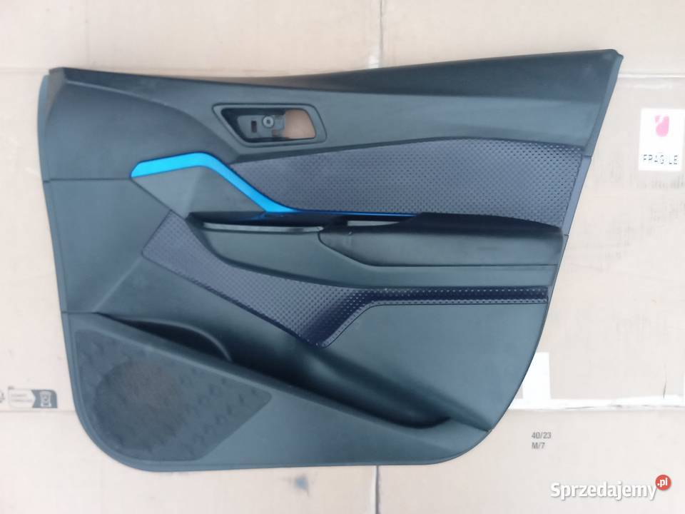 Toyota CHR Hybryda boczek drzwi przedni prawy Przeźmierowo sprzedam