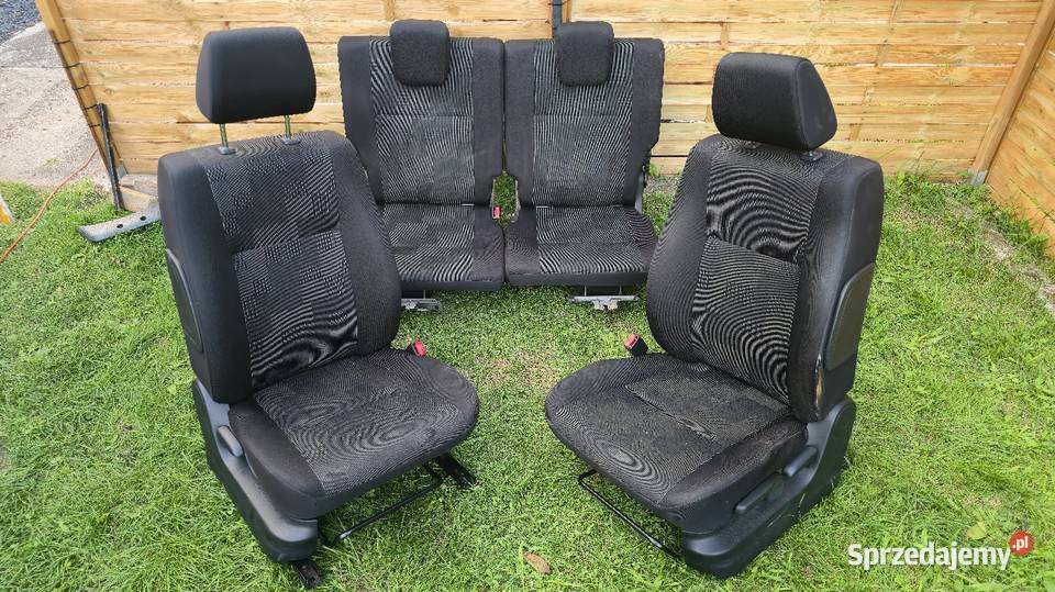 Komplet Fotele Kanapa Suzuki Grand Vitara 2 3D osobowe Świdnica