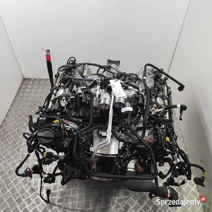 Silnik BMW X6M G06 F96 2019 44 L 441 kW S63B44B Silniki kompletne