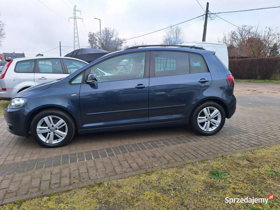 Volkswagen Golf Plus Przebieg 80 Klimatro Navi nieuszkodzony Załom