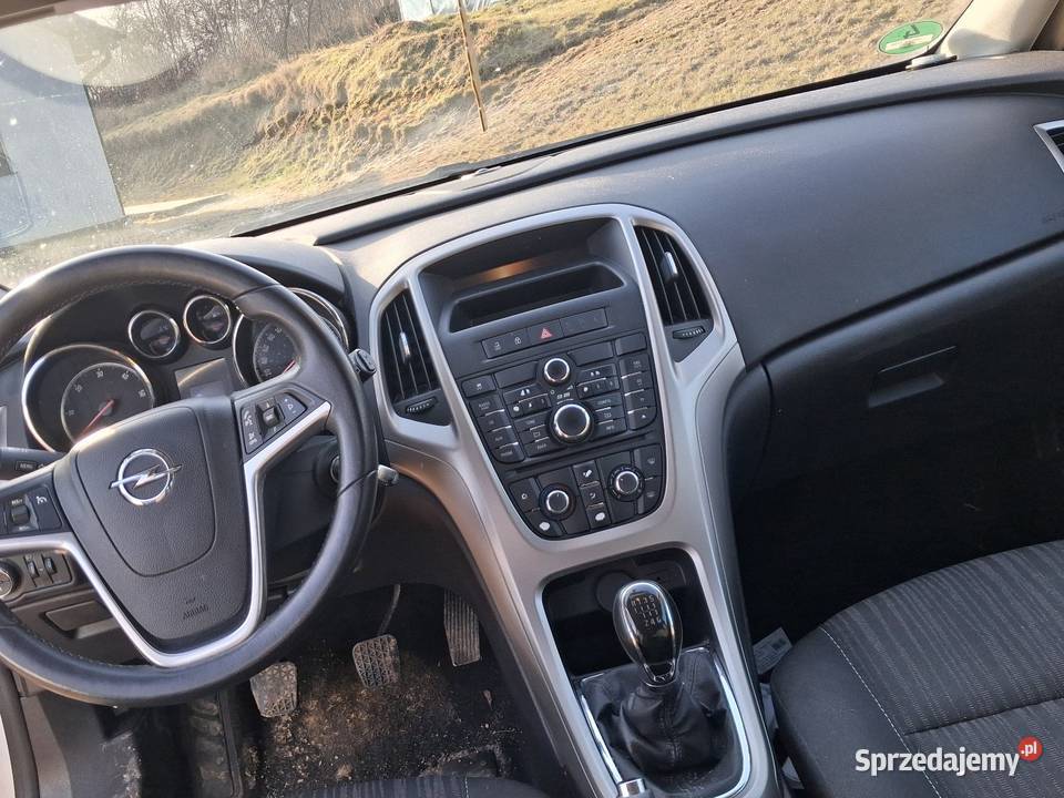Opel Astra j 2011 zachodniopomorskie
